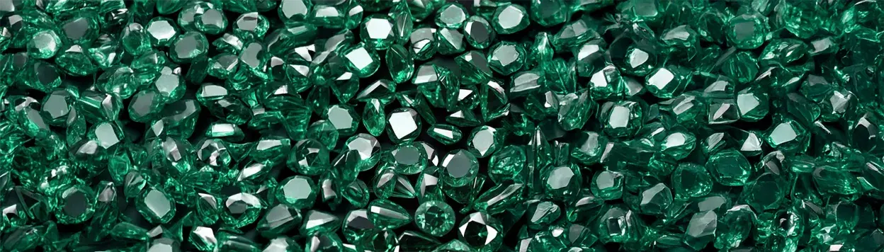  May Birthstone: Emerald