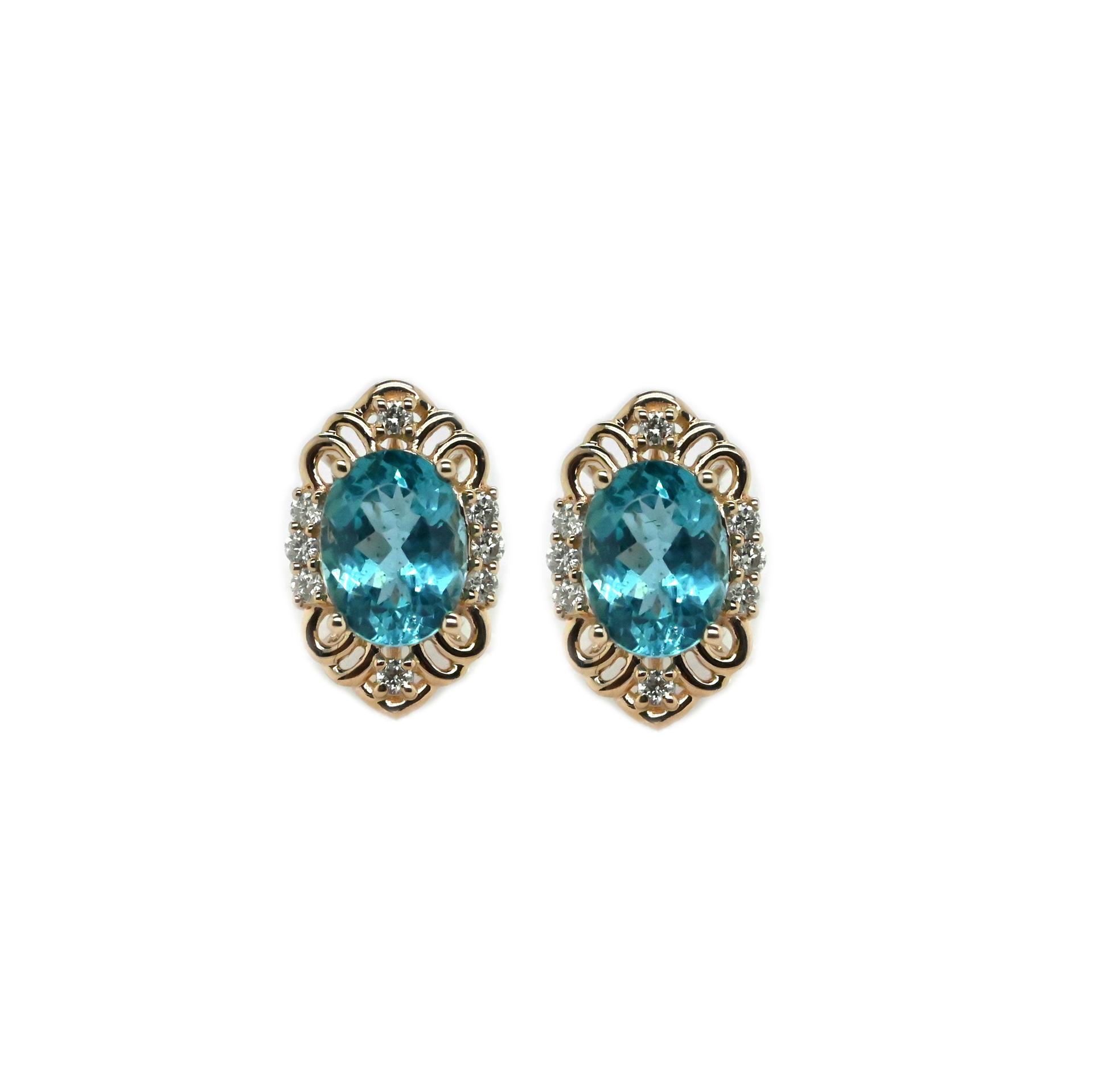 Apatite 2.86 Carat, Oval 8x6mm, Stud Earring in 14K Yellow Gold with Diamond Accents